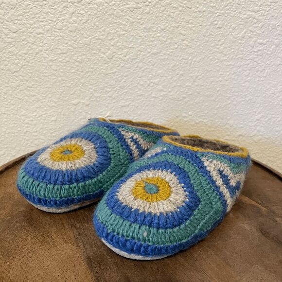 Handcrafted Blue and Green Wool Slippers - Picture 1 of 9